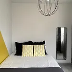 Casa Anibal Artistic Centrally Located Comfortable Affordable * Oporto