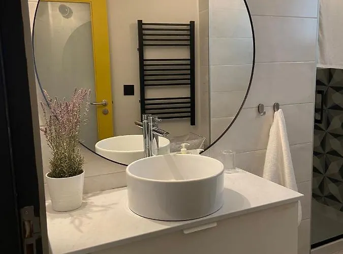 Casa Anibal Artistic Centrally Located Comfortable Affordable