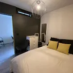Casa Anibal Artistic Centrally Located Comfortable Affordable * Porto