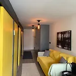 Casa Anibal Artistic Centrally Located Comfortable Affordable * Porto