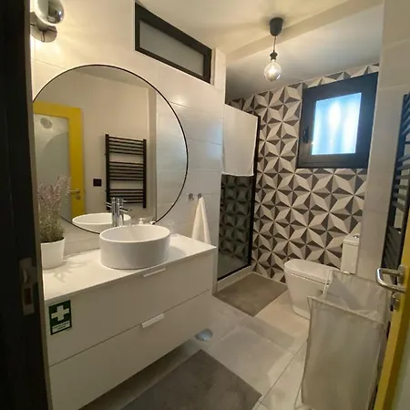 Lägenhet Casa Anibal Artistic Centrally Located Comfortable Affordable Oporto